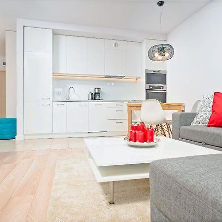 Apartamenty Design Centrum-Garbary Street Posen Exterior foto